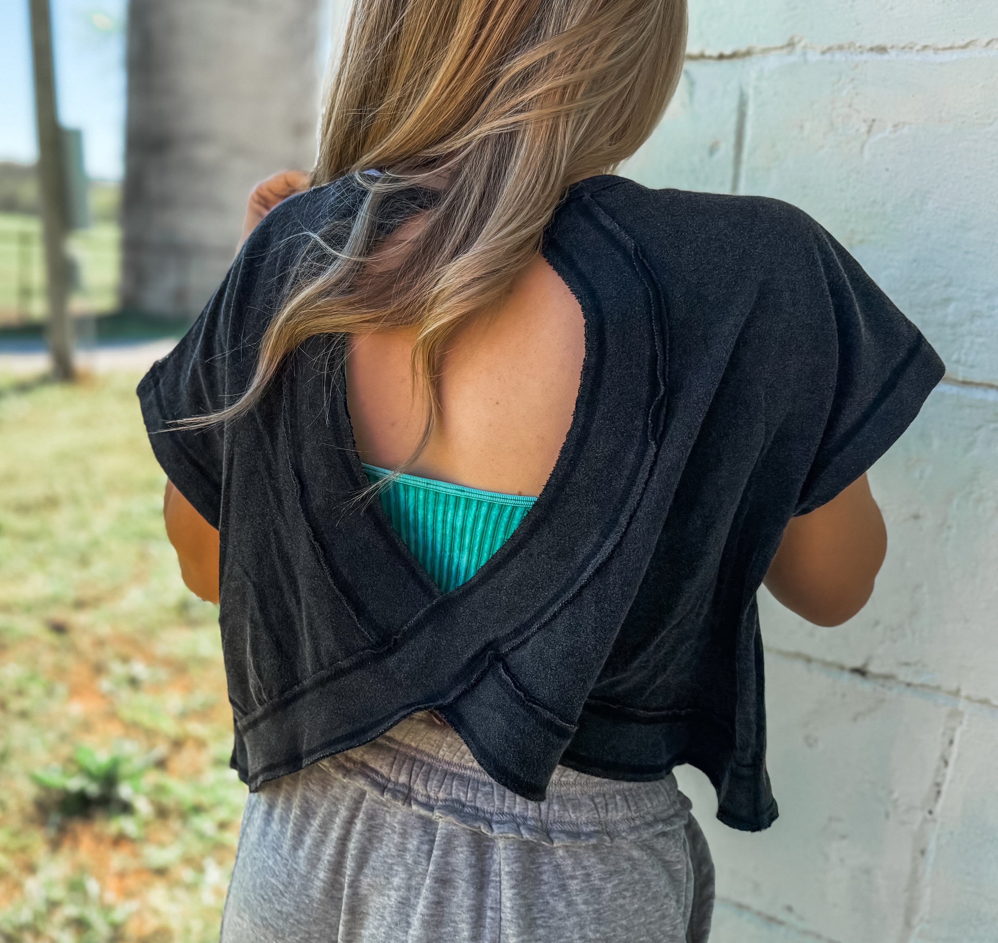 Peek-a-boo Open Back Cross Shirt - Black