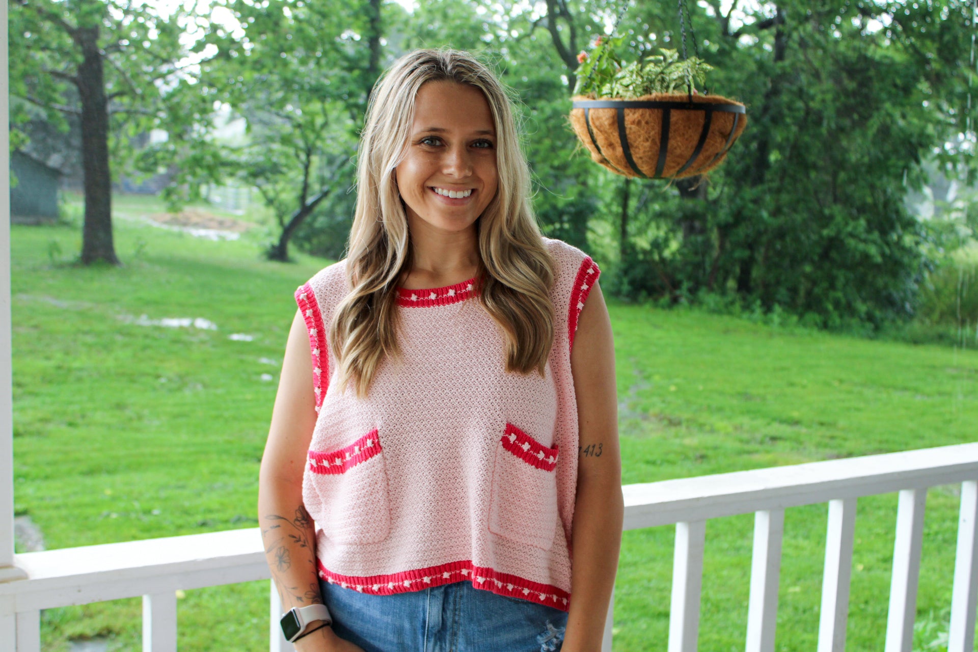 Rosé All Day Vest
